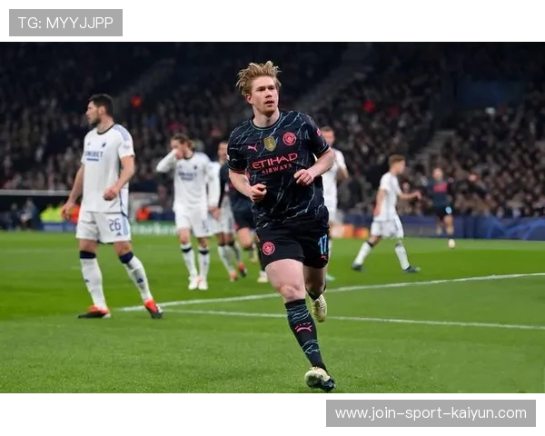 德布劳内吊传让曼城前场瞬间接通电流般启动 德布劳内吊传让曼城前场瞬间接通电流般启动